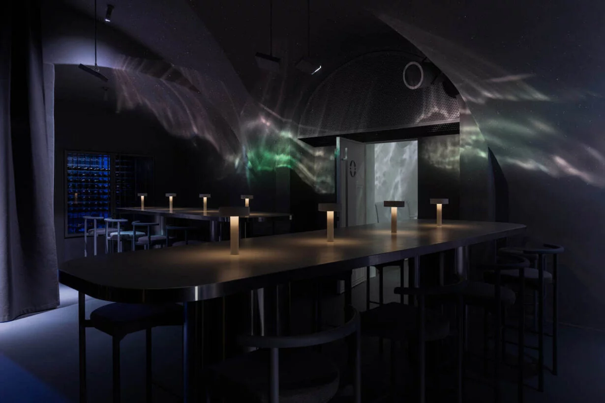 Интерьер/Экстерьер/Банкетная зона/Бар/Стол для двоих/Вход/Главный зал/Lounge зона клуб Department 57 фото