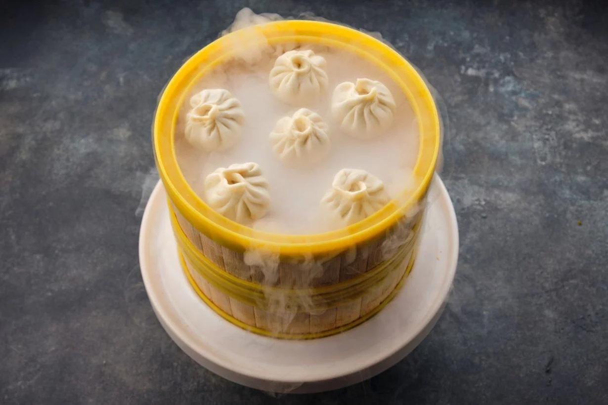 Интерьер/Экстерьер/Банкетная зона/Бар/Стол для двоих/Вход/Главный зал/Lounge зона ресторан Шанхай фото