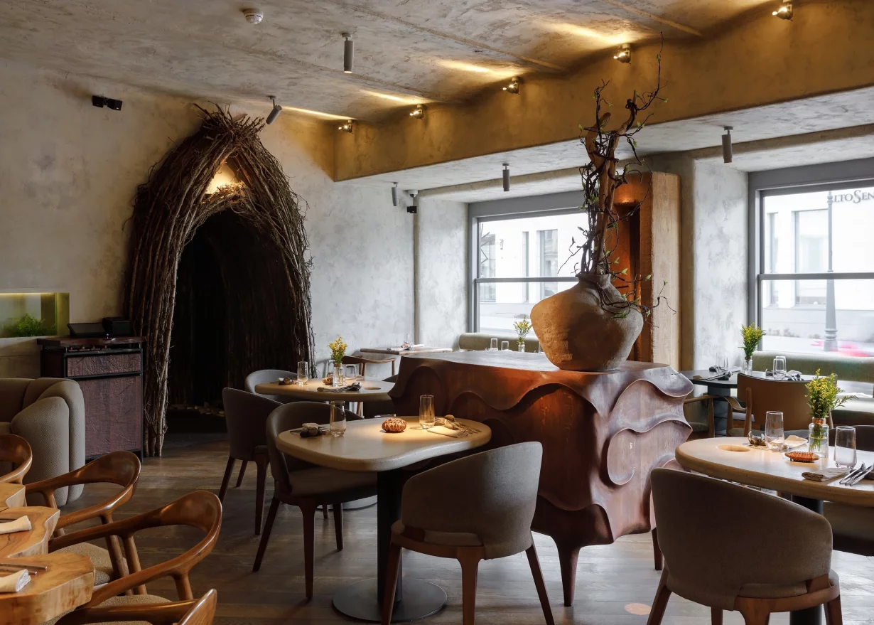 Интерьер/Экстерьер/Банкетная зона/Бар/Стол для двоих/Вход/Главный зал/Lounge зона ресторан Айна фото