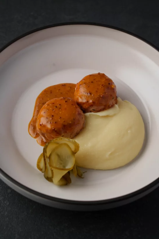 Интерьер/Экстерьер/Банкетная зона/Бар/Стол для двоих/Вход/Главный зал/Lounge зона ресторан Cherish фото