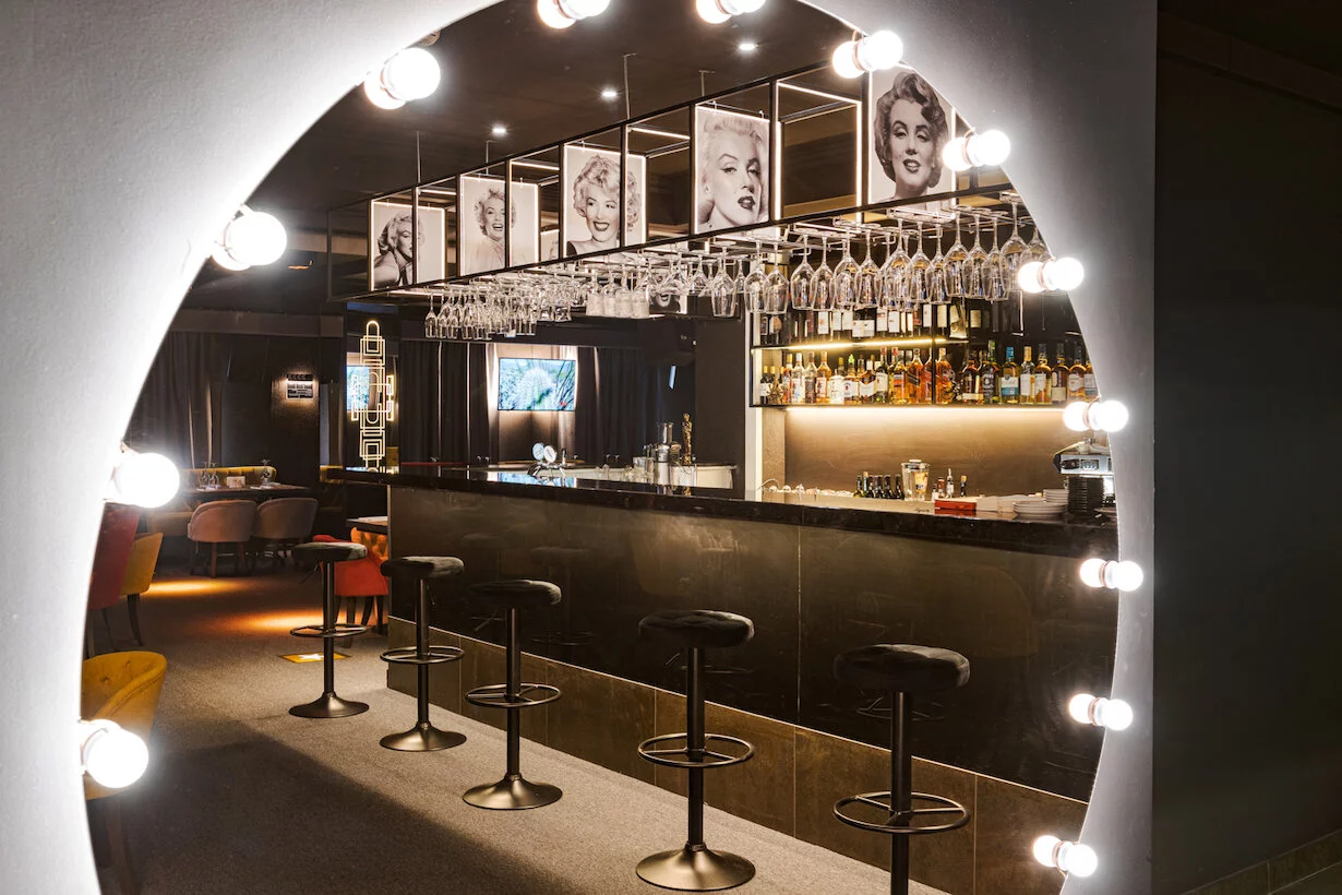 8 марта в ресторане Lalaland, пер. Оружейный, 15А 8 марта 2025 Спецпроекты resto