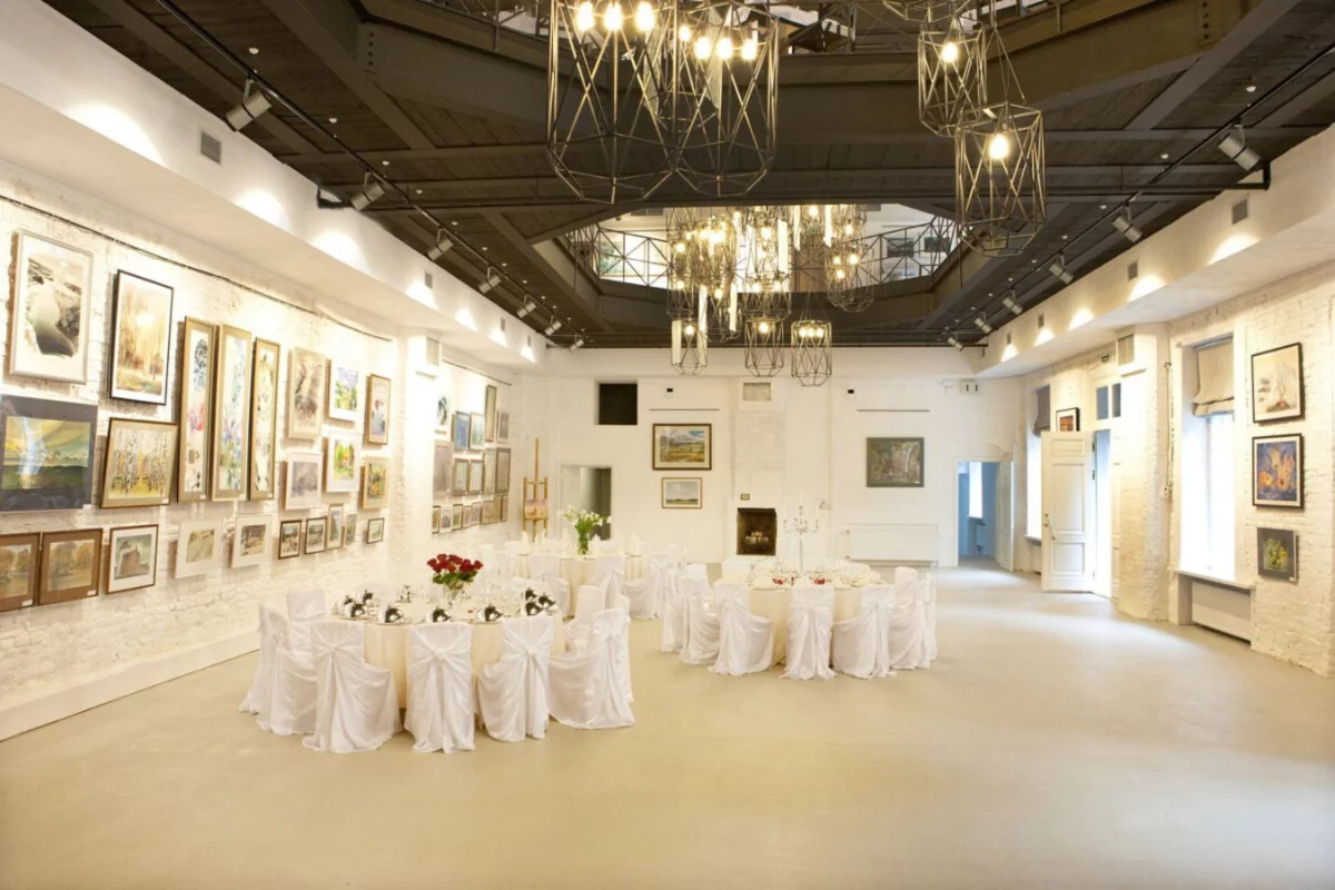 Интерьер/Экстерьер/Банкетная зона/Бар/Стол для двоих/Вход/Главный зал/Lounge зона банкетный зал Конюшенный флигель при Юсуповском дворце фото