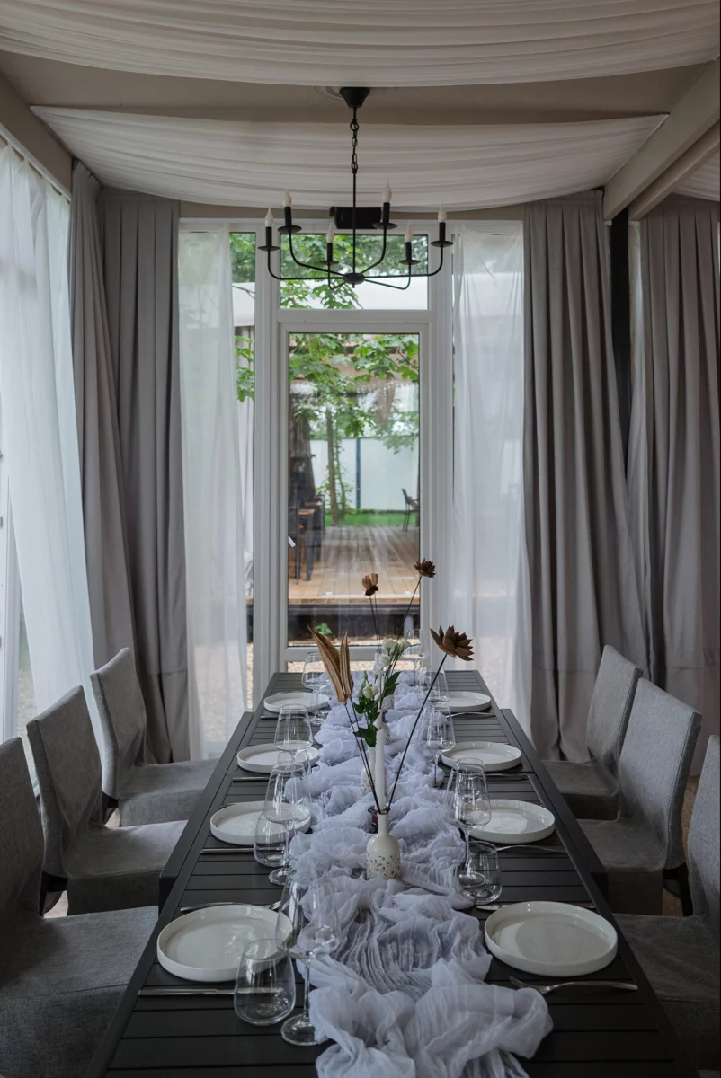 Интерьер/Экстерьер/Банкетная зона/Бар/Стол для двоих/Вход/Главный зал/Lounge зона ресторан Берег желаний фото