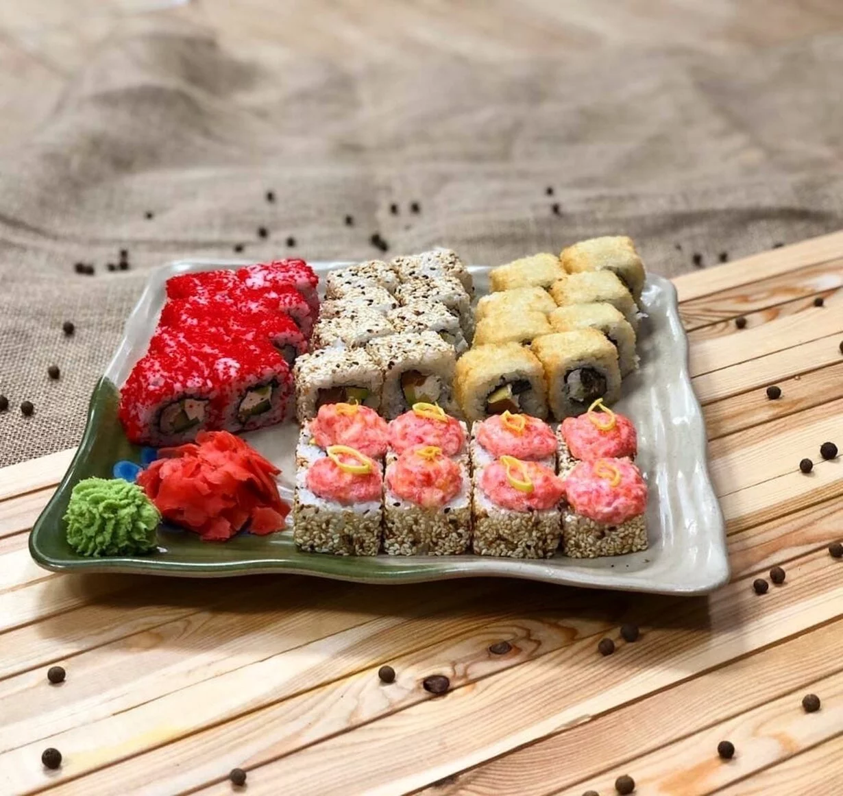 Интерьер/Экстерьер/Банкетная зона/Бар/Стол для двоих/Вход/Главный зал/Lounge зона пиццерия Pronto фото