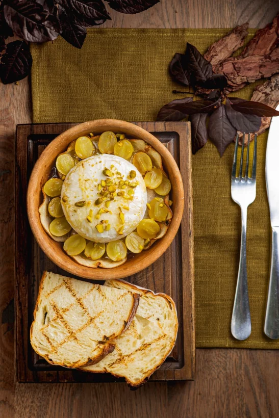 Интерьер/Экстерьер/Банкетная зона/Бар/Стол для двоих/Вход/Главный зал/Lounge зона ресторан Берег фото