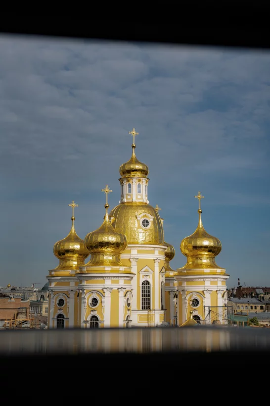 Интерьер/Экстерьер/Банкетная зона/Бар/Стол для двоих/Вход/Главный зал/Lounge зона ресторан Раскольников фото
