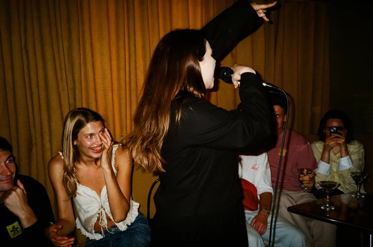 Интерьер/Экстерьер/Банкетная зона/Бар/Стол для двоих/Вход/Главный зал/Lounge зона бар Nomer фото