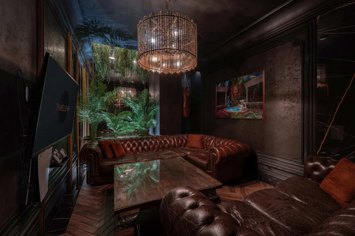 Интерьер/Экстерьер/Банкетная зона/Бар/Стол для двоих/Вход/Главный зал/Lounge зона кальянная Timeless Охотный Ряд фото