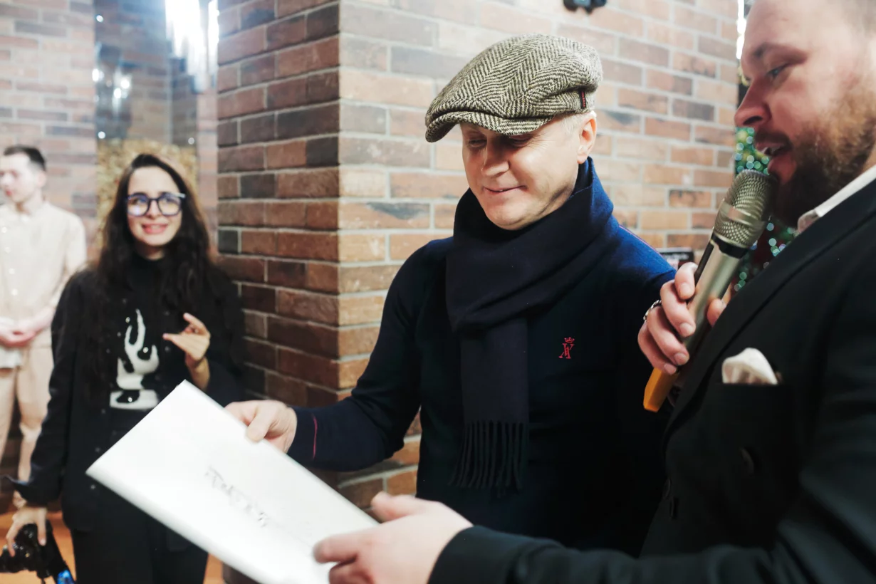 Интерьер/Экстерьер/Банкетная зона/Бар/Стол для двоих/Вход/Главный зал/Lounge зона бар Wine Story фото