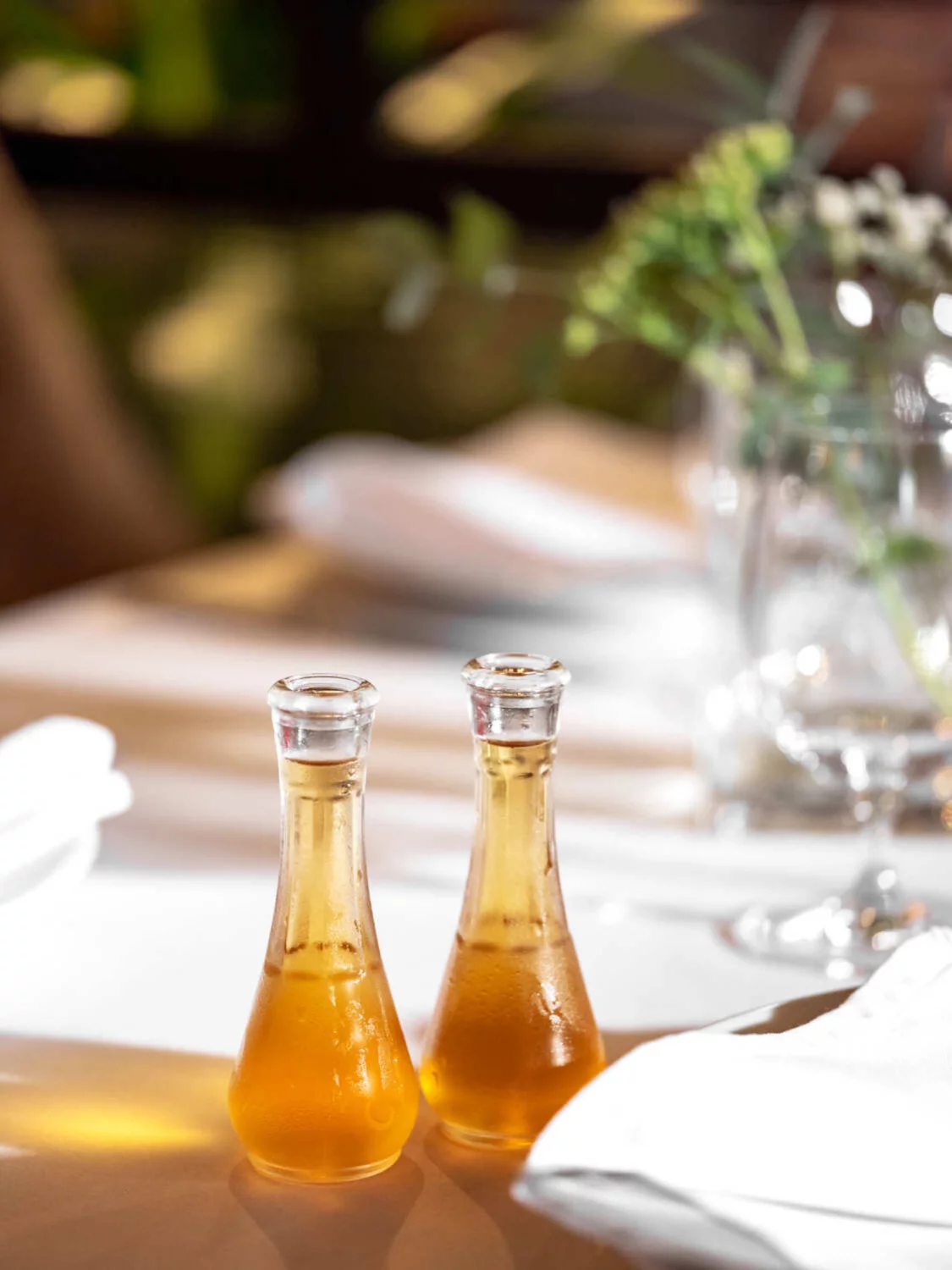 Интерьер/Экстерьер/Банкетная зона/Бар/Стол для двоих/Вход/Главный зал/Lounge зона ресторан Субботица Фили фото