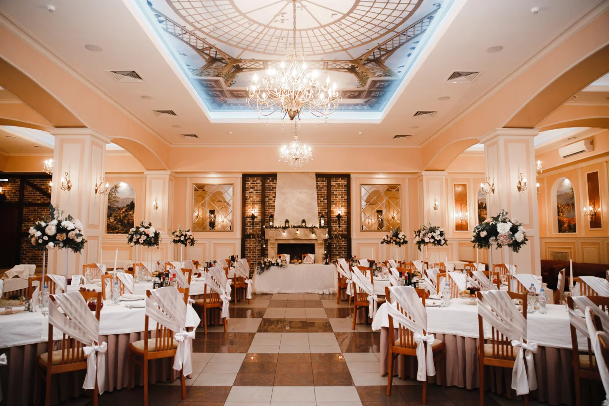 Объявление № 74782455 - продажа четырехкомнатной квартиры в Челябинске, Централь