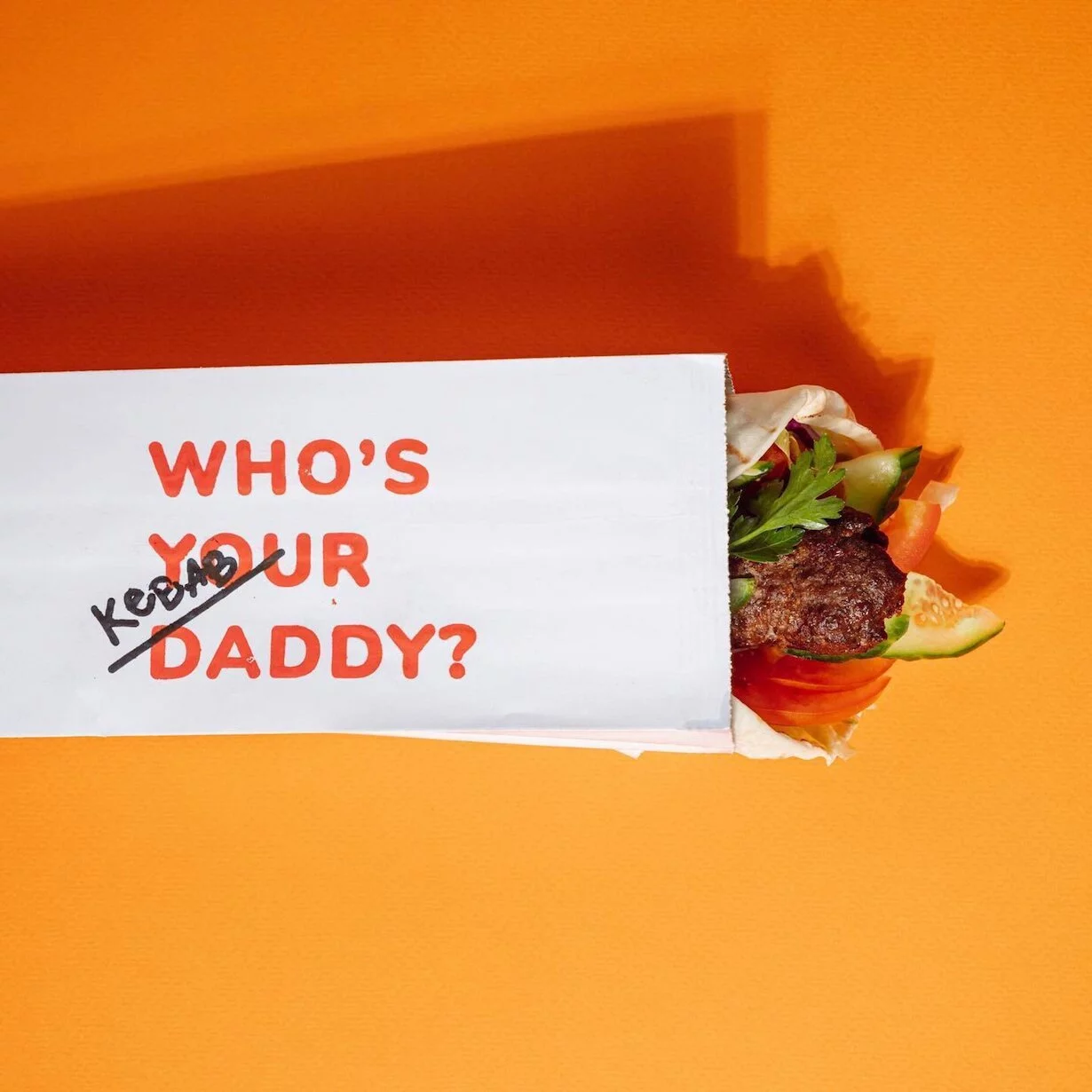 Интерьер/Экстерьер/Банкетная зона/Бар/Стол для двоих/Вход/Главный зал/Lounge зона кафе Kebab Daddy фото