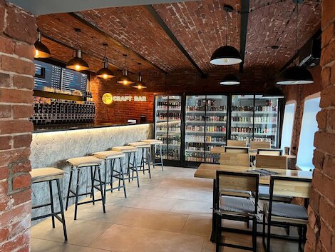 Craft Bar Moon