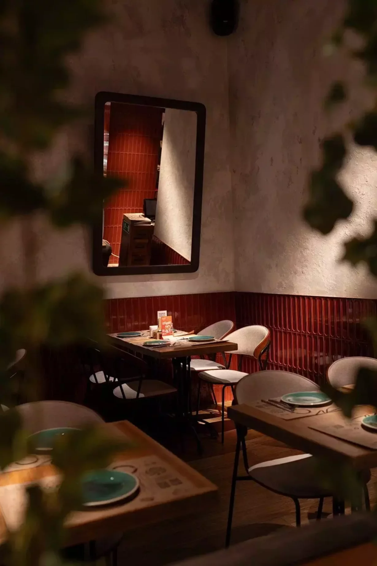 Интерьер/Экстерьер/Банкетная зона/Бар/Стол для двоих/Вход/Главный зал/Lounge зона ресторан Amarena фото