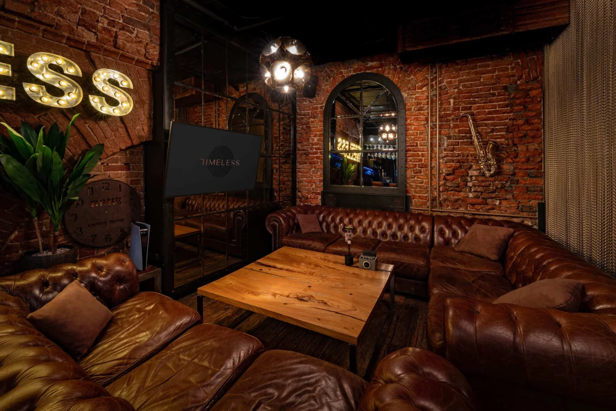 Интерьер/Экстерьер/Банкетная зона/Бар/Стол для двоих/Вход/Главный зал/Lounge зона кальянная Timeless Чистые пруды фото