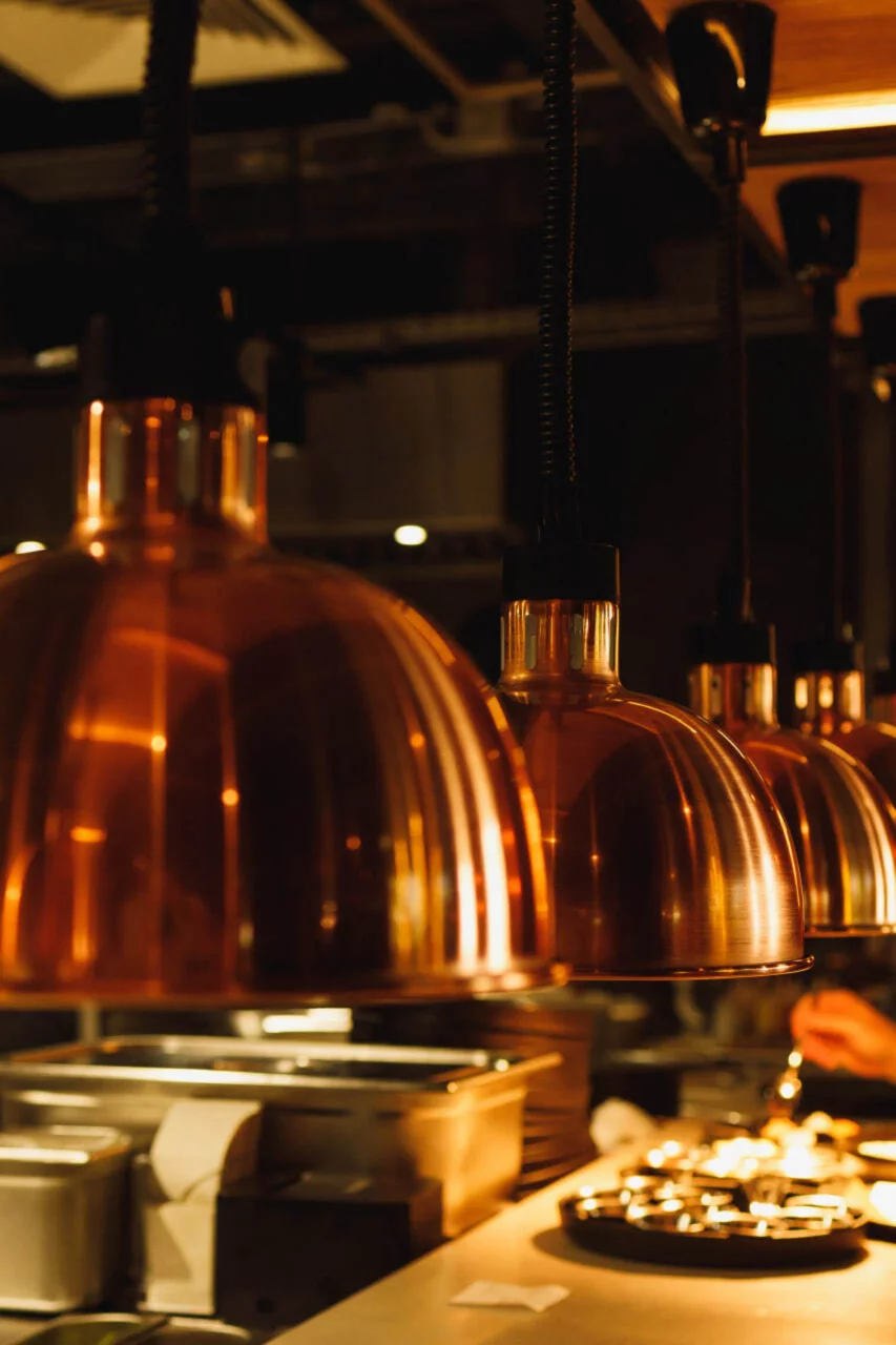 Интерьер/Экстерьер/Банкетная зона/Бар/Стол для двоих/Вход/Главный зал/Lounge зона ресторан The Pivo фото