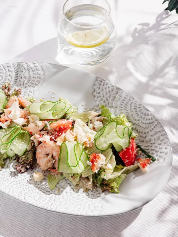 Интерьер/Экстерьер/Банкетная зона/Бар/Стол для двоих/Вход/Главный зал/Lounge зона ресторан Город 812 фото