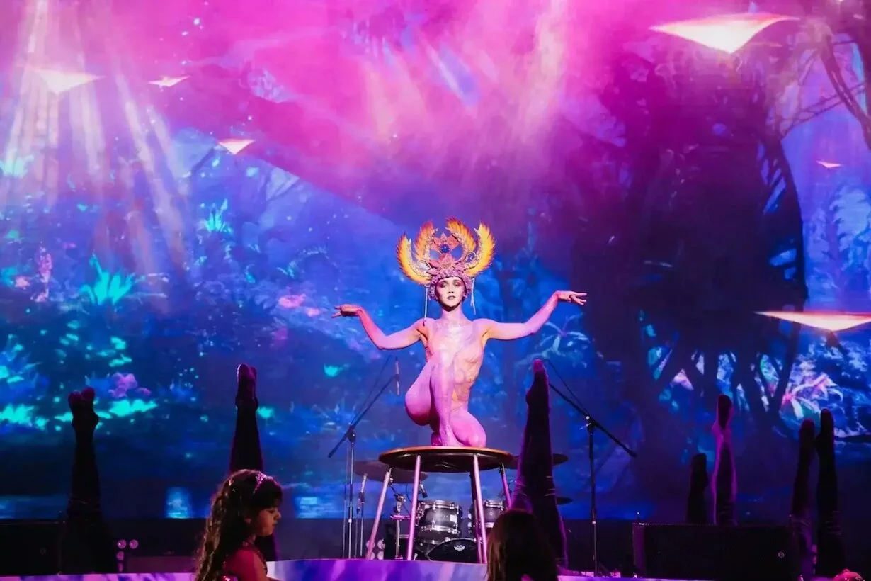 Интерьер/Экстерьер/Банкетная зона/Бар/Стол для двоих/Вход/Главный зал/Lounge зона банкетный зал Arbat 21 фото