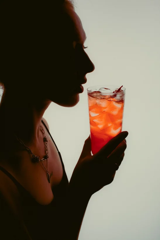 Интерьер/Экстерьер/Банкетная зона/Бар/Стол для двоих/Вход/Главный зал/Lounge зона бар Nomer фото