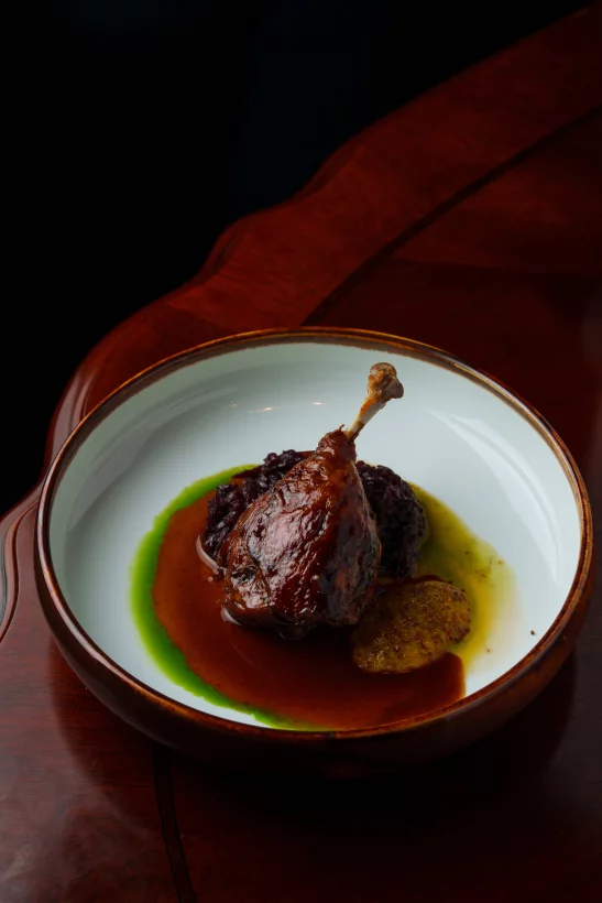 Интерьер/Экстерьер/Банкетная зона/Бар/Стол для двоих/Вход/Главный зал/Lounge зона бар Groodki фото