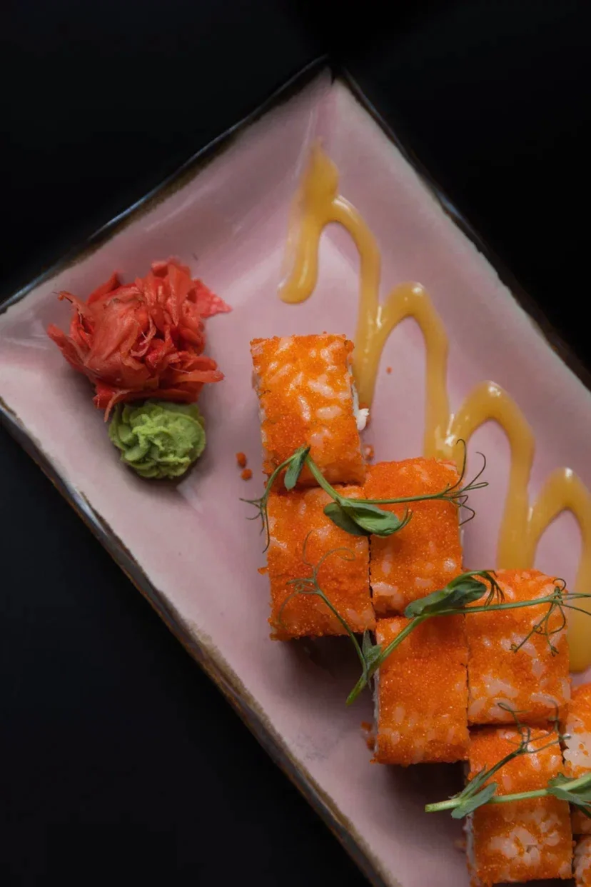 Интерьер/Экстерьер/Банкетная зона/Бар/Стол для двоих/Вход/Главный зал/Lounge зона бар Indюk фото