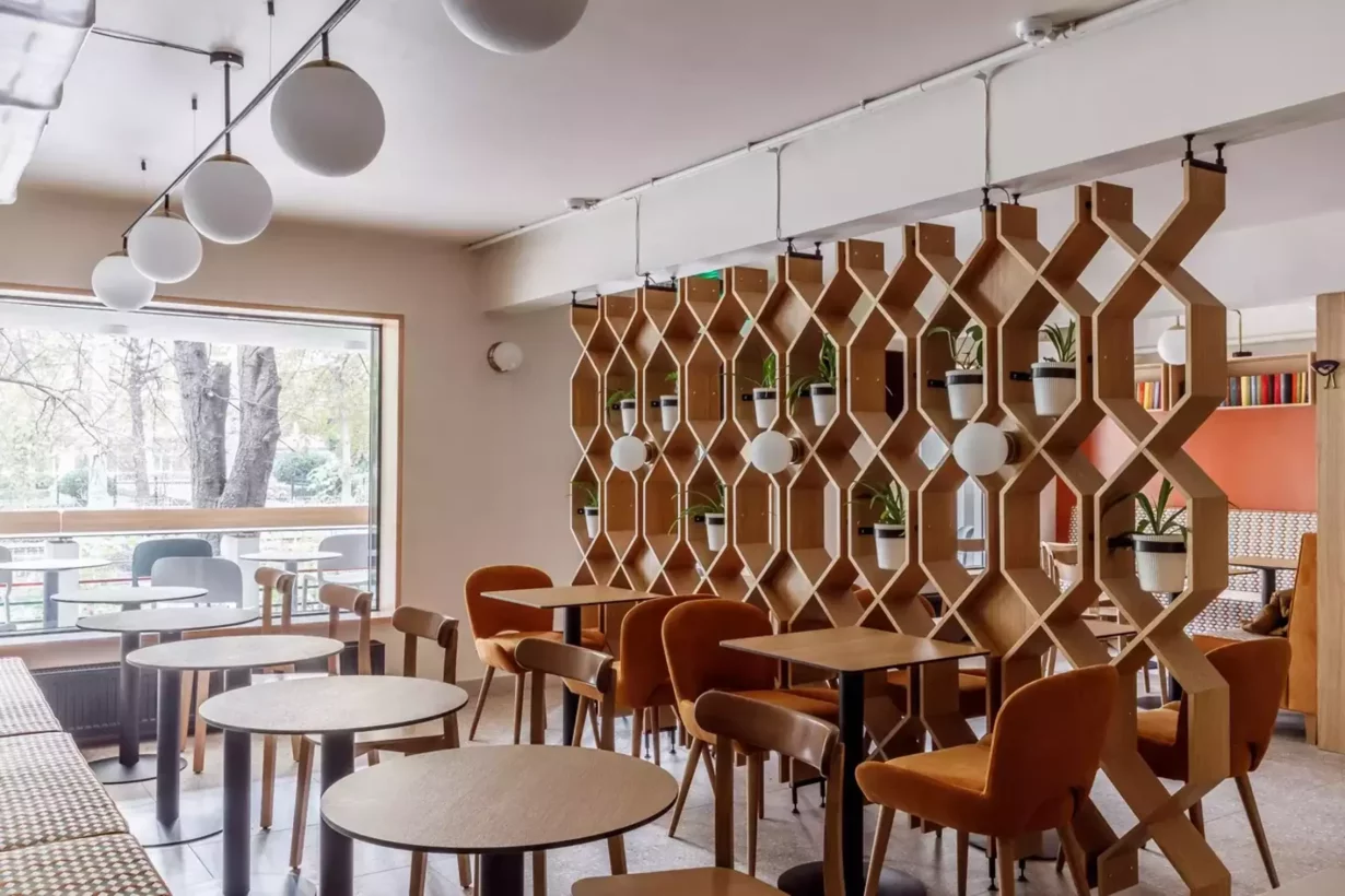 Интерьер/Экстерьер/Банкетная зона/Бар/Стол для двоих/Вход/Главный зал/Lounge зона кондитерская Любокофе фото