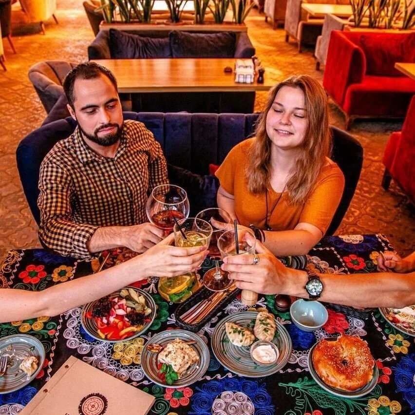 Ресторан «P. Love» / «Пи лав», Казань: бронирование, цены, меню, адрес ...