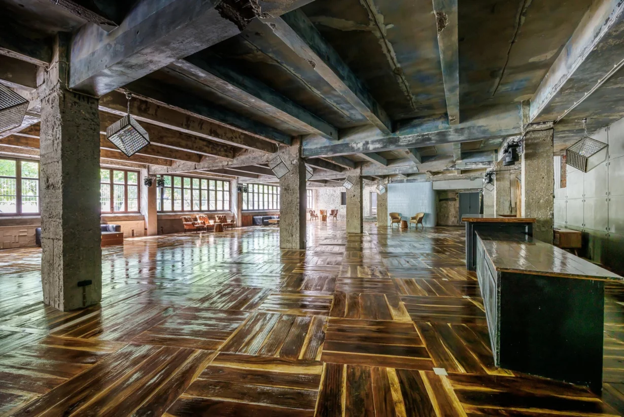 Rosewood Loft Hall