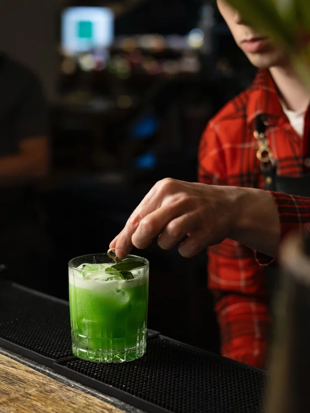 Интерьер/Экстерьер/Банкетная зона/Бар/Стол для двоих/Вход/Главный зал/Lounge зона стейк-хаус Рыбы нет фото