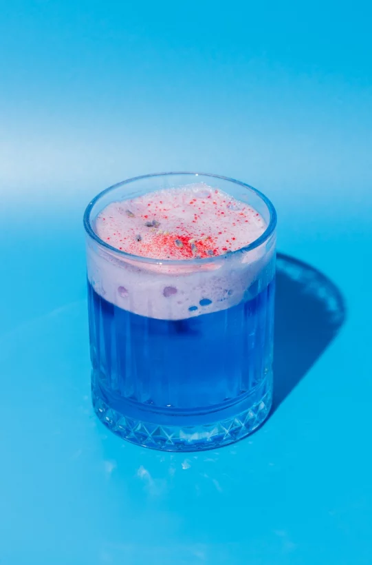 Интерьер/Экстерьер/Банкетная зона/Бар/Стол для двоих/Вход/Главный зал/Lounge зона бар Groodki фото