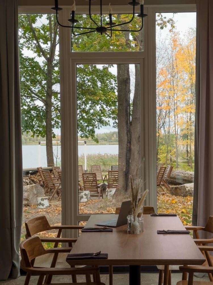 Интерьер/Экстерьер/Банкетная зона/Бар/Стол для двоих/Вход/Главный зал/Lounge зона ресторан Берег желаний фото