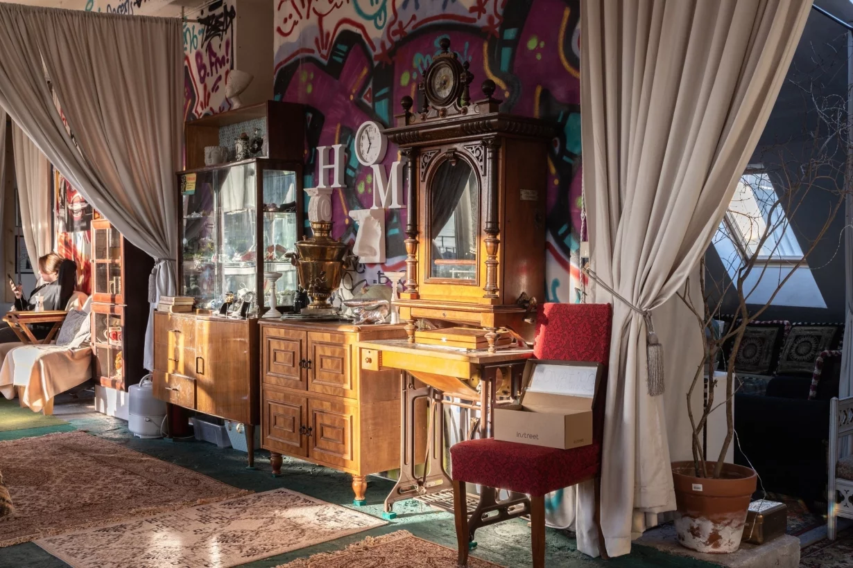 Место под крышей аптекарский пер 4 фото Место под крышей аптекарский пер 4 фото