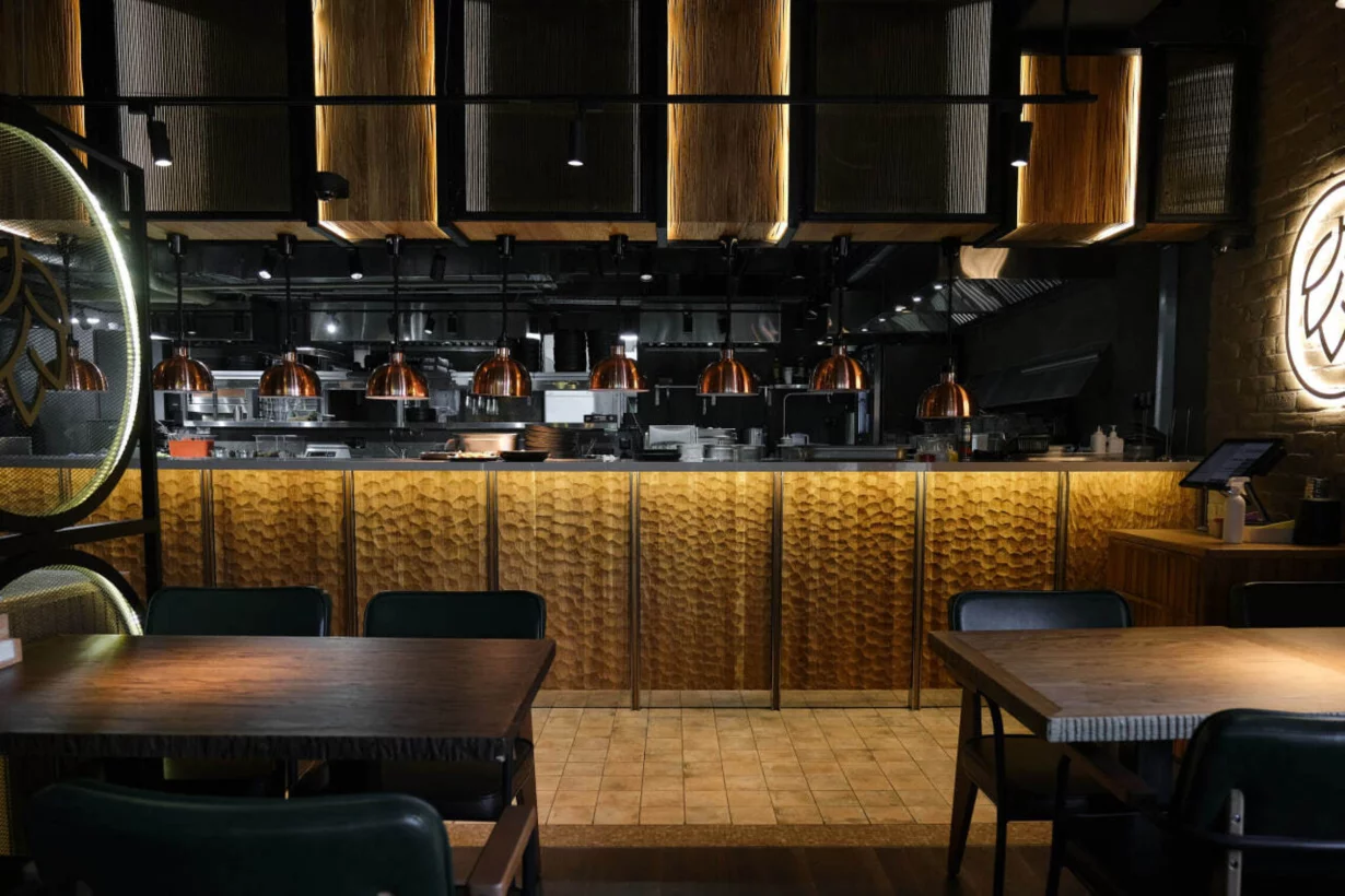 Интерьер/Экстерьер/Банкетная зона/Бар/Стол для двоих/Вход/Главный зал/Lounge зона ресторан The Pivo фото