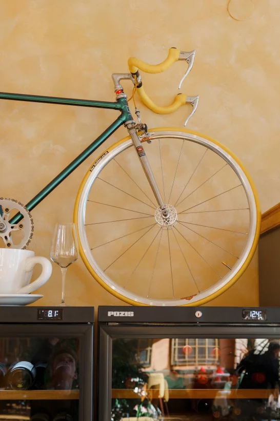 Интерьер/Экстерьер/Банкетная зона/Бар/Стол для двоих/Вход/Главный зал/Lounge зона ресторан Sapori di Italia фото