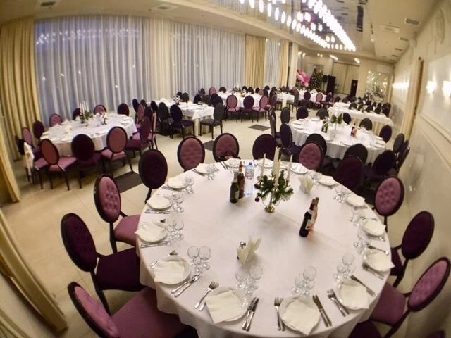 банкетный зал La Cantine Фото 1: меню