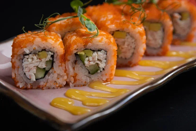 Интерьер/Экстерьер/Банкетная зона/Бар/Стол для двоих/Вход/Главный зал/Lounge зона бар Indюk фото