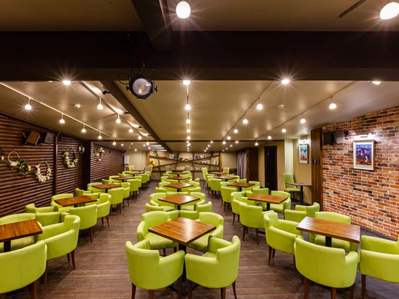 Зал «Корвара» Кант