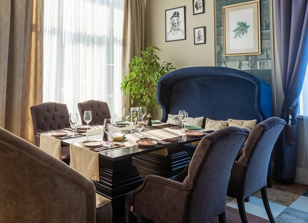 Интерьер/Экстерьер/Банкетная зона/Бар/Стол для двоих/Вход/Главный зал/Lounge зона ресторан Графский парк фото