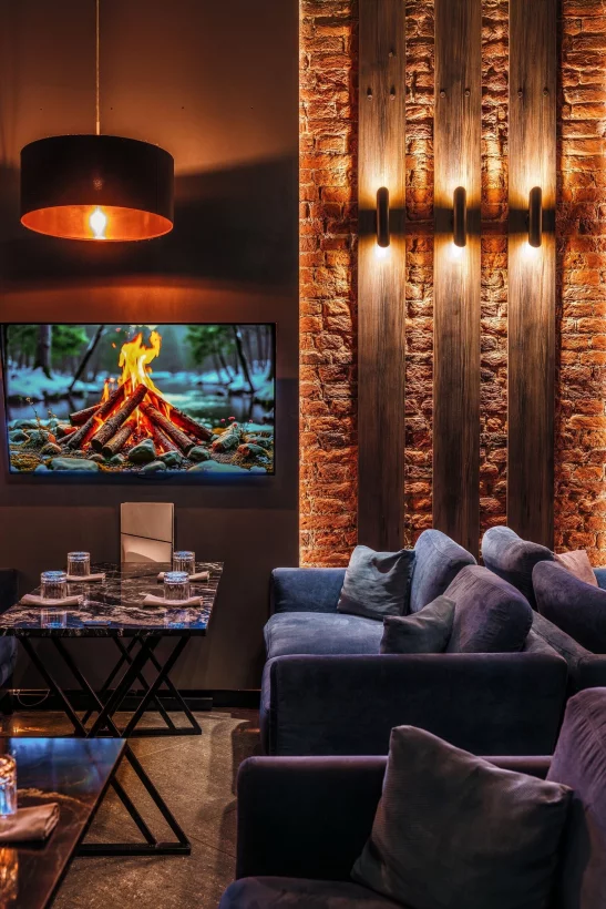 Интерьер/Экстерьер/Банкетная зона/Бар/Стол для двоих/Вход/Главный зал/Lounge зона ресторан Look фото