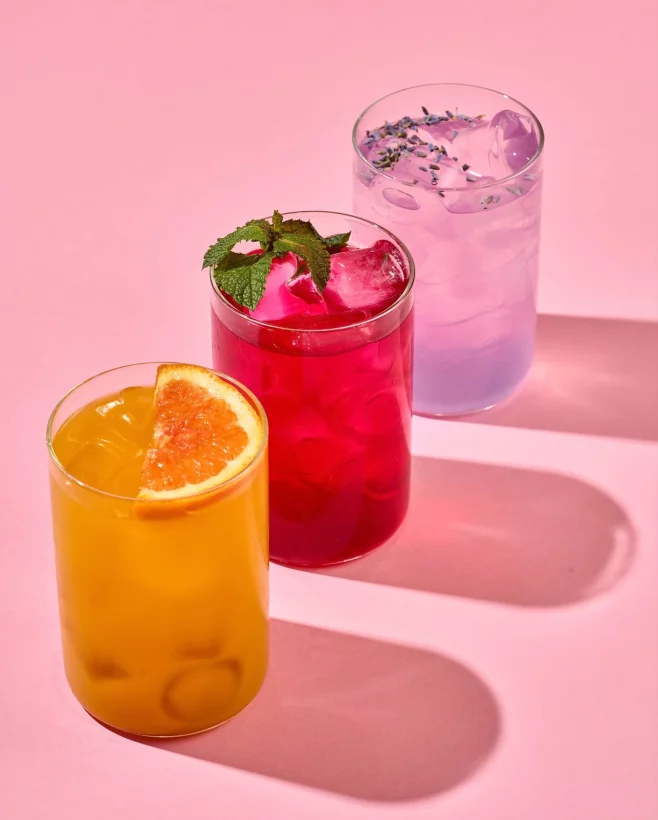 Интерьер/Экстерьер/Банкетная зона/Бар/Стол для двоих/Вход/Главный зал/Lounge зона кафе Пэпэ фото