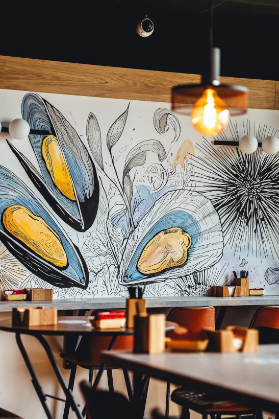 Интерьер/Экстерьер/Банкетная зона/Бар/Стол для двоих/Вход/Главный зал/Lounge зона гастробар Деликатеска фото