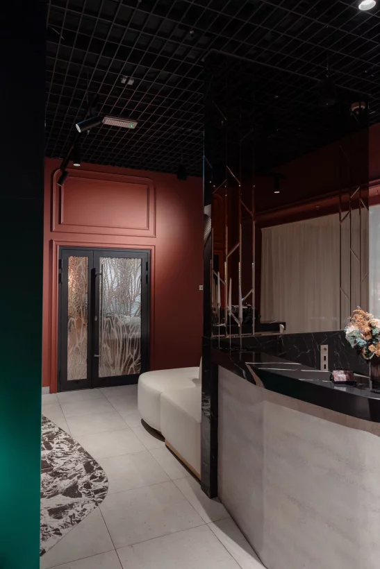 Интерьер/Экстерьер/Банкетная зона/Бар/Стол для двоих/Вход/Главный зал/Lounge зона ресторан Meet’in’o фото