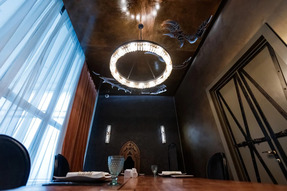 Интерьер/Экстерьер/Банкетная зона/Бар/Стол для двоих/Вход/Главный зал/Lounge зона банкетный зал Адриана фото