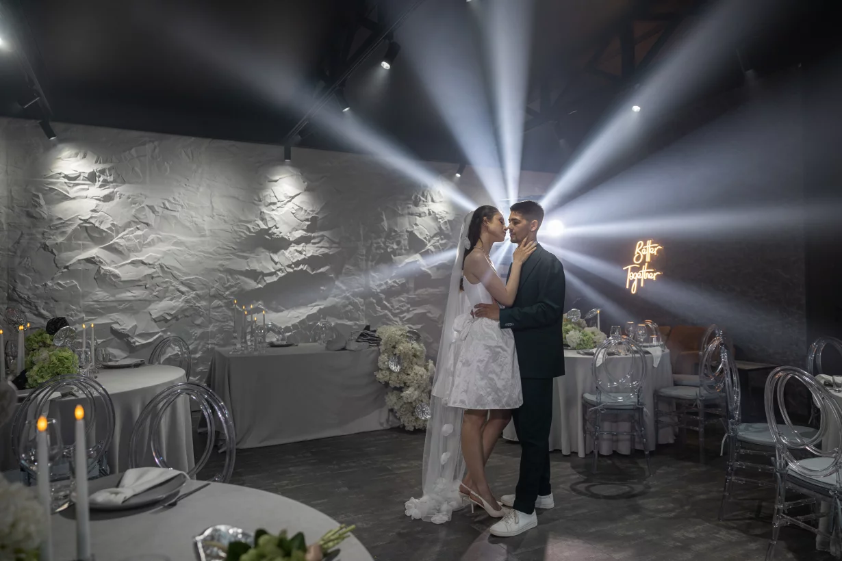 Интерьер/Экстерьер/Банкетная зона/Бар/Стол для двоих/Вход/Главный зал/Lounge зона лофт Sky Terrasse фото