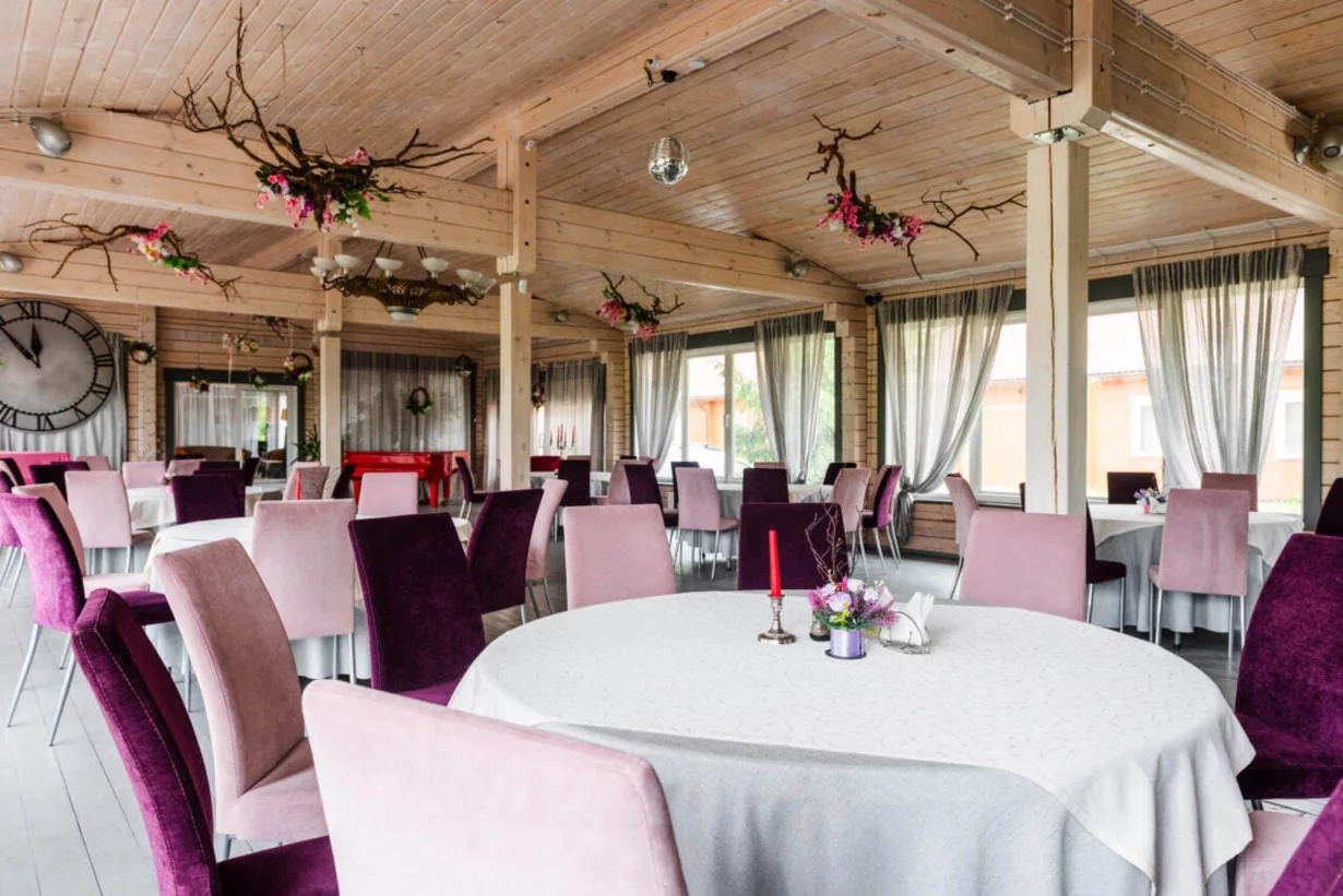 Интерьер/Экстерьер/Банкетная зона/Бар/Стол для двоих/Вход/Главный зал/Lounge зона ресторан Николо-поле фото