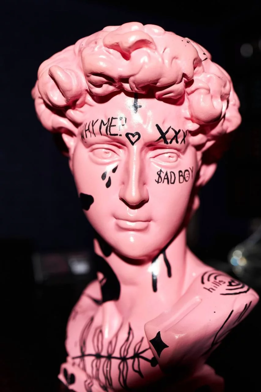 Интерьер/Экстерьер/Банкетная зона/Бар/Стол для двоих/Вход/Главный зал/Lounge зона лаунж Hills фото