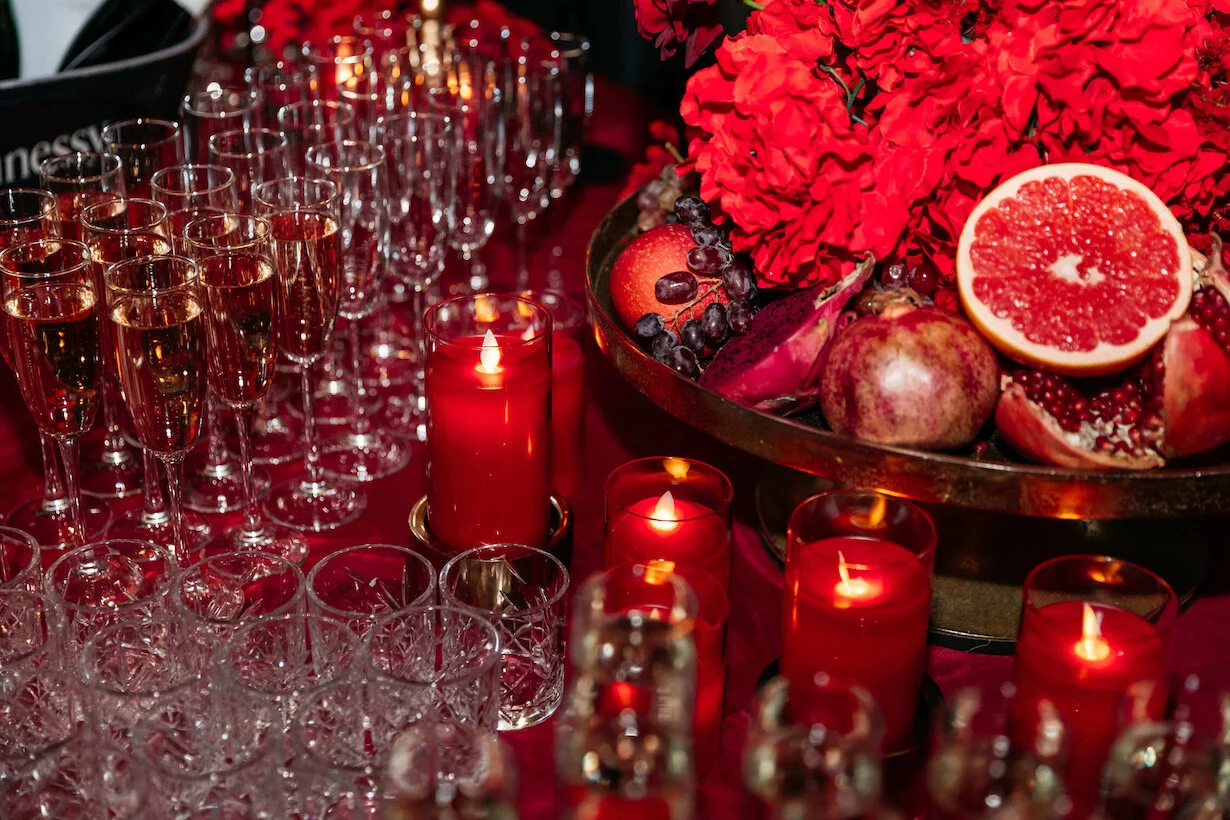 Интерьер/Экстерьер/Банкетная зона/Бар/Стол для двоих/Вход/Главный зал/Lounge зона ресторанный комплекс Olimpbet Lounge фото