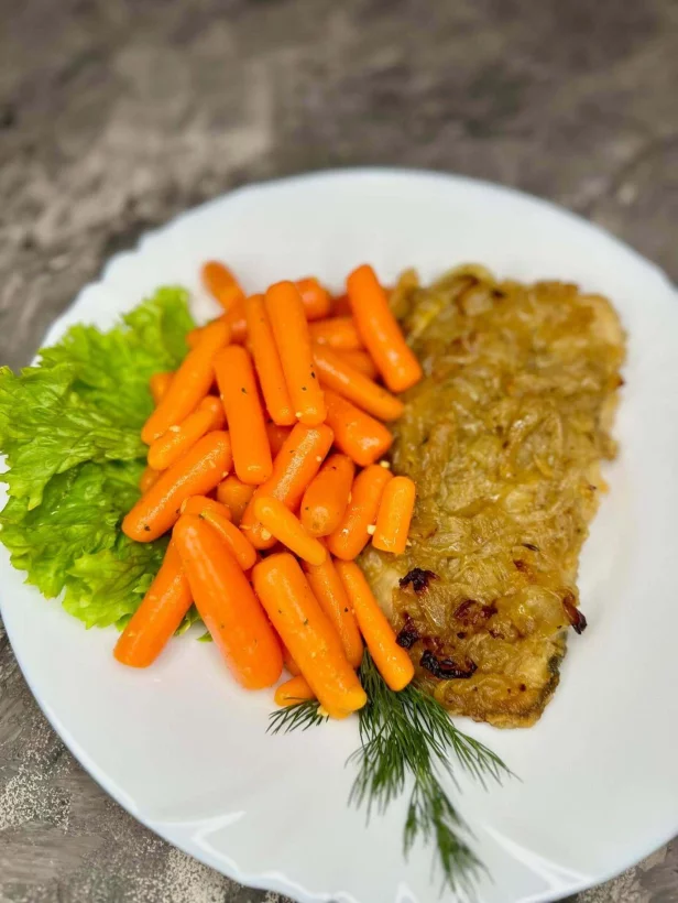 Интерьер/Экстерьер/Банкетная зона/Бар/Стол для двоих/Вход/Главный зал/Lounge зона кафе Территория еды фото