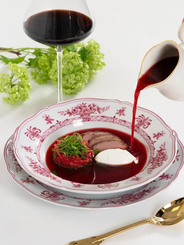 Интерьер/Экстерьер/Банкетная зона/Бар/Стол для двоих/Вход/Главный зал/Lounge зона ресторан Gourmet фото