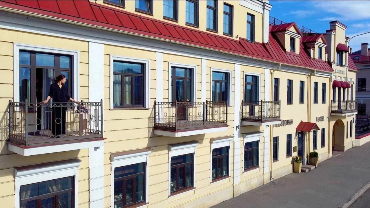Интерьер/Экстерьер/Банкетная зона/Бар/Стол для двоих/Вход/Главный зал/Lounge зона ресторан Багратион фото